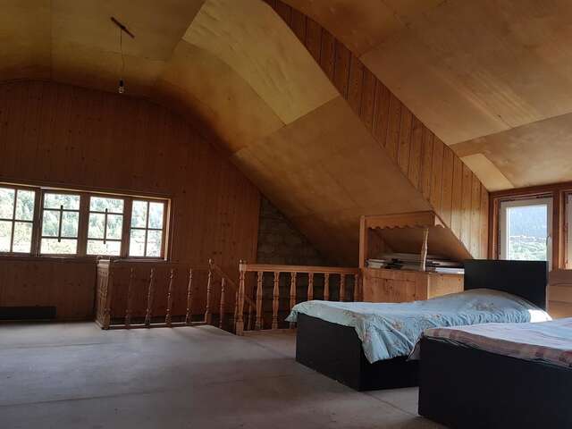 Лоджи SvanLand Местиа-6